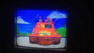 The wiggles - in the big red car we like to ride