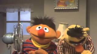 Classic Sesame Street   Ernie Uses The Electric Fan