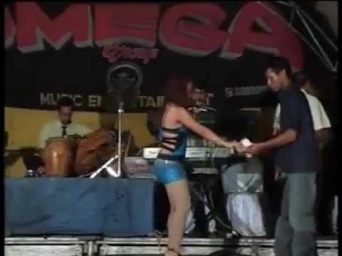 Dangdut Hot Yulia Faletti - Hayang Kawin - YouTube.flv