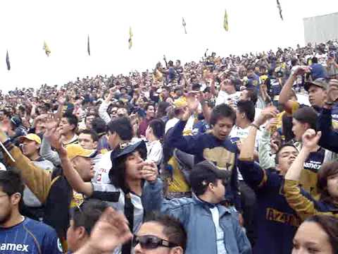 "Con la Rebel Desde el Pebetero... Pumas VS Toluca 31 de enero 2010..." Barra: La Rebel • Club: Pumas