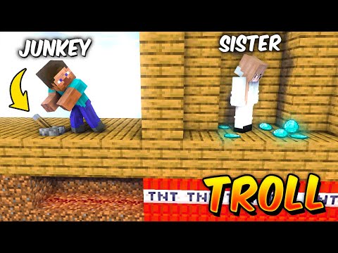 Junkeyy - Trolling My Sister in Minecraft (Very Funny)
