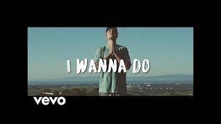 Justin Bieber ft. The Chainsmokers - I Wanna Do (New song 2018) video