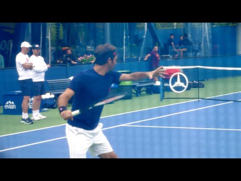 Roger Federer Forehand Slow Motion Court Level View - ATP Classic Tennis Forehand Technique
