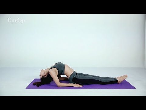 4 động tác yoga vắt sạch mỡ bụng