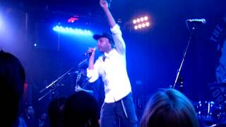 Tom Morello as The Nightwatchman - &quot;Shake My Shit (clip)&quot; (Troubadour 12/05/12)