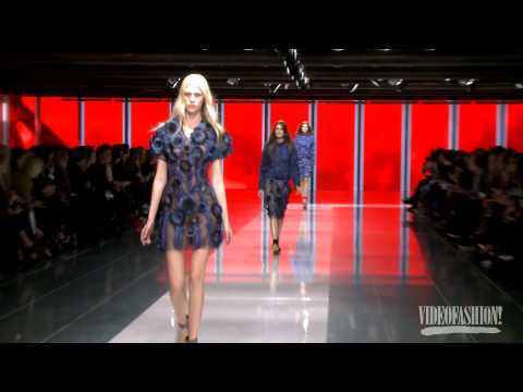 Christopher Kane Autumn/Winter 2013-14 - Videofashion
