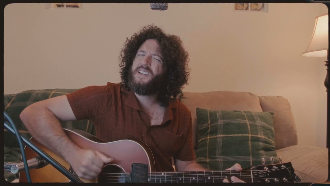 Promotional video thumbnail 1 for Robert Europe