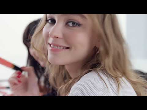 CHANEL Beauty Talks: Episode 4 "Gloss Only" with Lily-Rose Depp