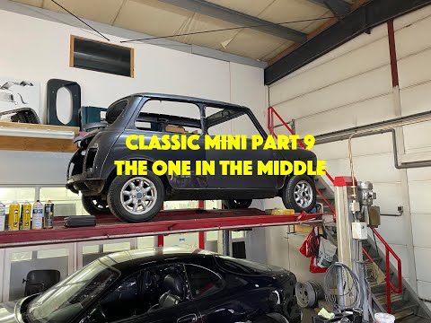 Classic Mini Culture Part 9 - The one in the middle