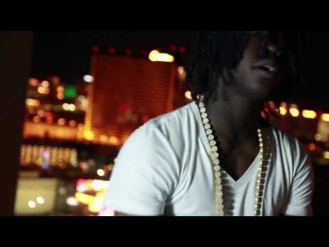 CHIEF KEEF FT D.FLORES ( LET IT BLOW ) Official Video  PROD BY YOUNG CHOP