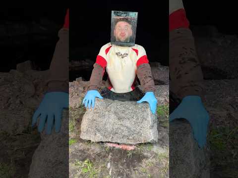 ✅ Guy Uses Survival Skills to Catch Crayfish 🦞