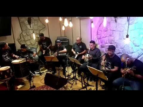 Grupo Dom da Fé-Tudo Novo Ao Vivo(Samba Gospel)