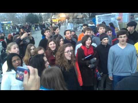 Singing at the bottom of the Eiffel Tower