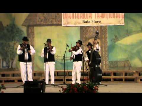 taraful de la Mociu---castigatorii festivalului tarafurilor traditionale-baia mare-2013...