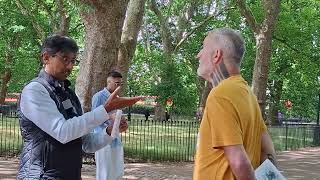 Download lagu Athiest Tries To Outsmart A Muslim end Up Cooked | Shabir Yusuf | Speakers Corner mp3