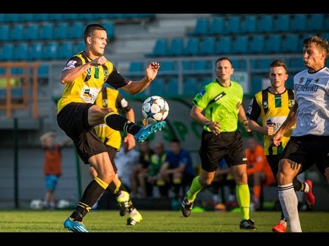 SKRÓT: Siarka Tarnobrzeg-Gryf Wejherowo 2:1 (1:0), 29.08.2015 HD