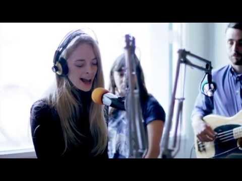 Watercolours (Chelsea Jade) live on 95bFM