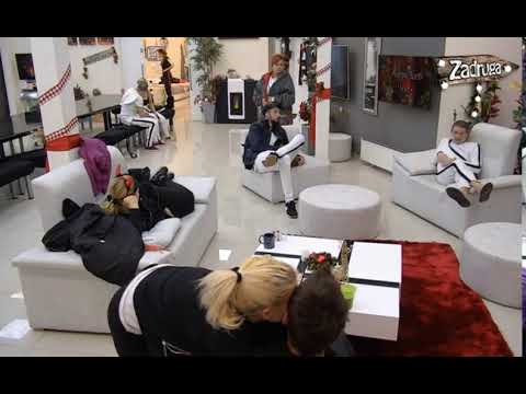 Vojke i Sara - Pojescu te!