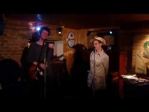 Vítr ví - Červená řeka