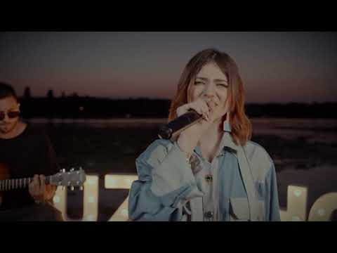 Roxen - Ghost | Live Session @BuzzHouse