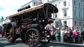 preview picture of video 'TRACTION ENGINE PARADE LLANDUDNO FESTIVAL APRIL 2011'