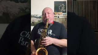 Robert Anchipolovsky on his 10MFAN Showboat 7 Alto Sax Mouthpiece. “When lights are low”