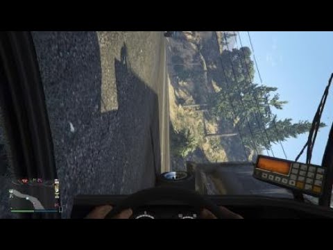 Grand Theft Auto V terrifying bus crash