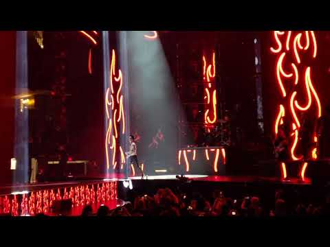 Panic! At the Disco clip say amen Charlottesville, VA 1/23/19