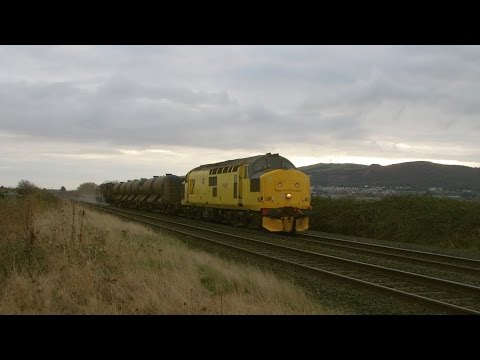 Prestatyn 10.11.2014 - 97302 & 97304 John Tiley on railhead treatment train RHTT