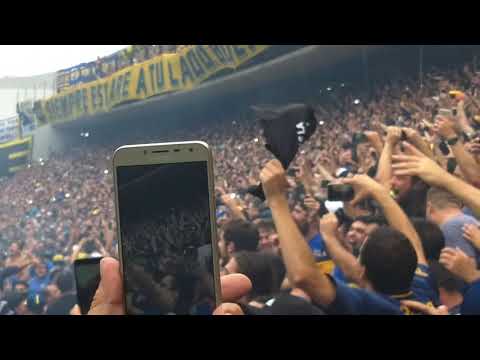 "Super Final Copa Libertadores de America 2018 Boca vs River. La Bombonera de fiesta" Barra: La 12 • Club: Boca Juniors