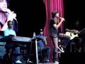 Elliott Yamin Sings Train Wreck In Market Market