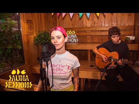 The Sauna Sessions and girli