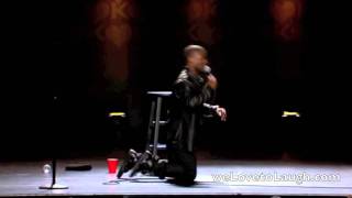 Kevin Hart - How Shaq Falls (Seriously Funny)