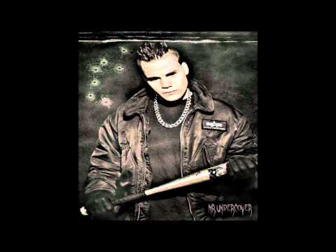 MR.UNDERCOVER FEAT. TERROR BITCH - DRECKIG, HART UND BRUTAL!