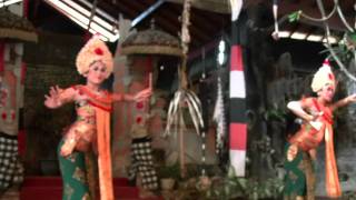preview picture of video 'アキーラさんお薦め！バリ島・ケチャックダンス3！Kecak-dance,Bali,Indonesia'