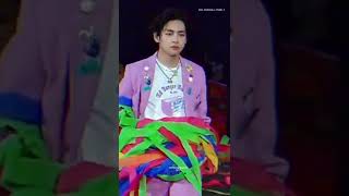 「Kim Taehyung ♡」WhatsApp status Go Down Deh�