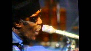 Video thumbnail of ""Walk Right In/Shake,Rattle,& Roll" Professor Longhair & The Meters 1974"
