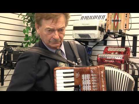 Weltmeister 60 Bass Kristall Accordion Video Demo