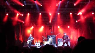 preview picture of video 'Triggerfinger - I Follow Rivers / Is it (live @ Špancirfest, Varaždin)'