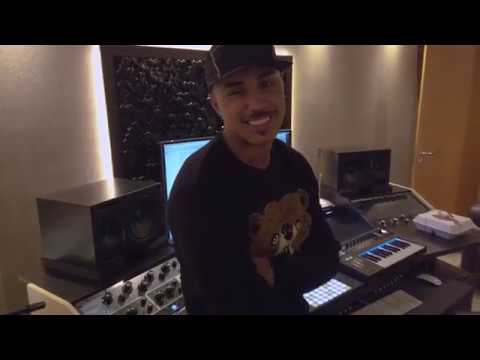 PERERA TV - MC LIVINHO - CRIAÇÃO DE MUSICA