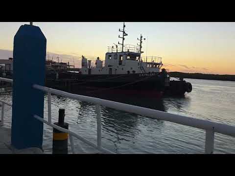 CHEGANDO NA TRAVESSIA DE BALSA EM AREIA BRANCA-RIO GRANDE DO NORTE. 