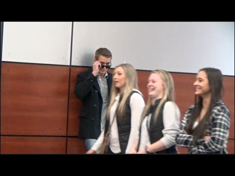 download lagu mp3 mp4 Hey Girl, download lagu Hey Girl gratis, unduh video klip Hey Girl