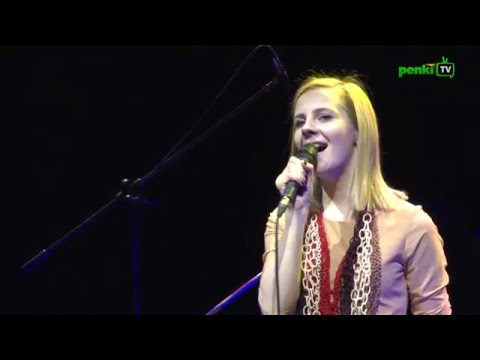 Ieva Narkutė „Muzikos salėje“