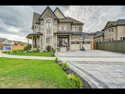 2 Leo Austin Road, Brampton