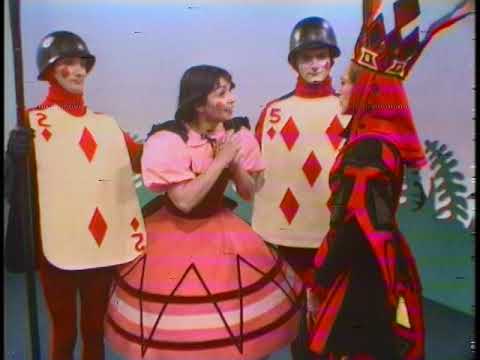 Fanfreluche: Alice au Pay des merveilles