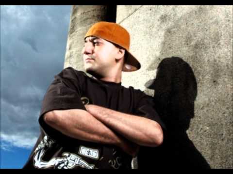 Caput - Gute Zeiten (feat. Moe Mitchell)