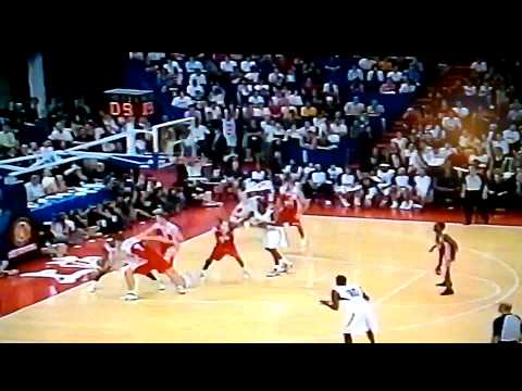 Kobe banks long 3 off glass