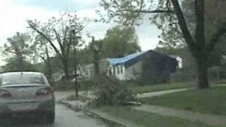 preview picture of video 'Maryland Heights Tornado Damage.  Ranges from EF0 to Ef 2 (St.Louis County)'