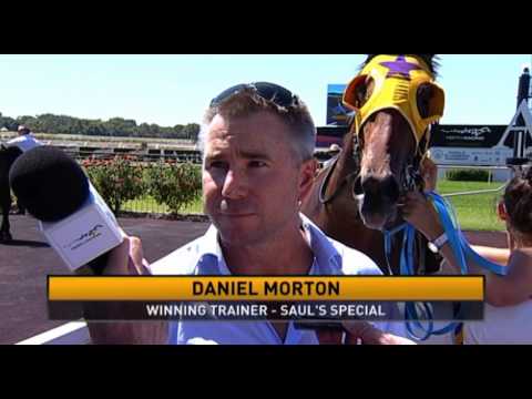 Ascot, 12/03/2016 - Race 2 - SAUL'S SPECIAL - Daniel Morton & Paul Harvey