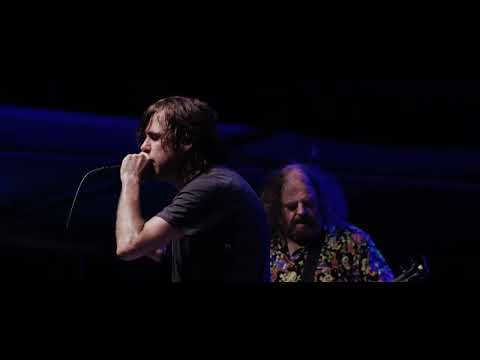 Videoclip de Throes of Joy in the Jaws of Defeatism — Napalm Death